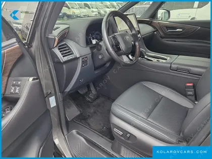 TOYOTA ALPHARD 2.5 HEV EXECUTIVE AWD