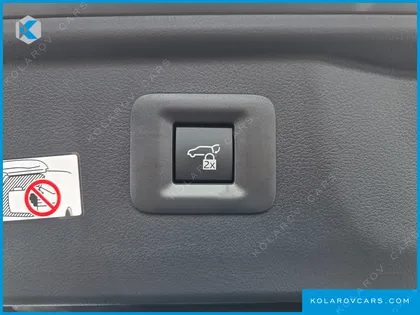 TOYOTA ALPHARD 2.5 HEV EXECUTIVE AWD
