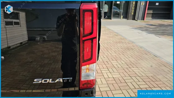 HYUNDAI SOLATI 15-SEATER