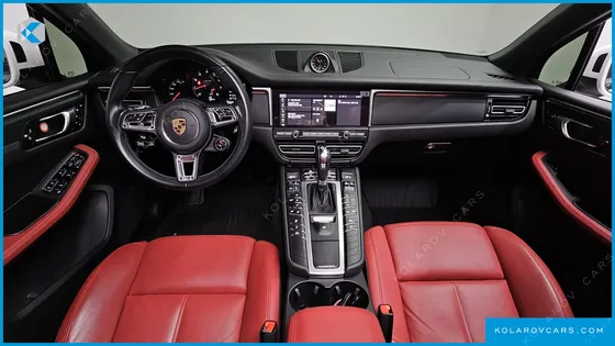 PORSCHE MACAN 2.0