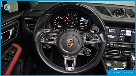 PORSCHE MACAN 2.0