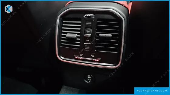 PORSCHE MACAN 2.0