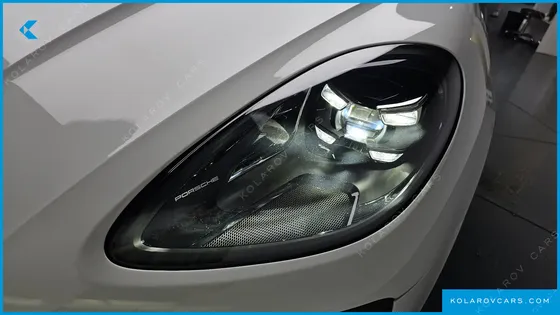 PORSCHE MACAN 2.0