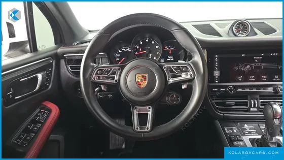 PORSCHE MACAN 2.0