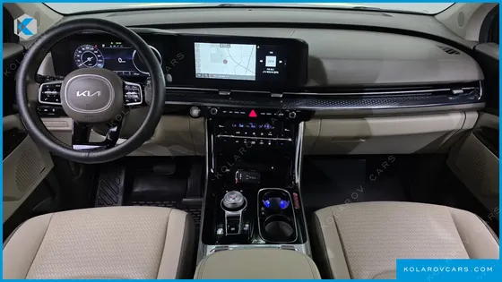 KIA CARNIVAL DIESEL 9-SEATER HI-LIMOUSINE