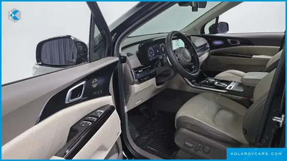KIA CARNIVAL DIESEL 9-SEATER HI-LIMOUSINE