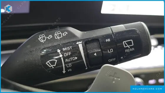 KIA CARNIVAL DIESEL 9-SEATER HI-LIMOUSINE
