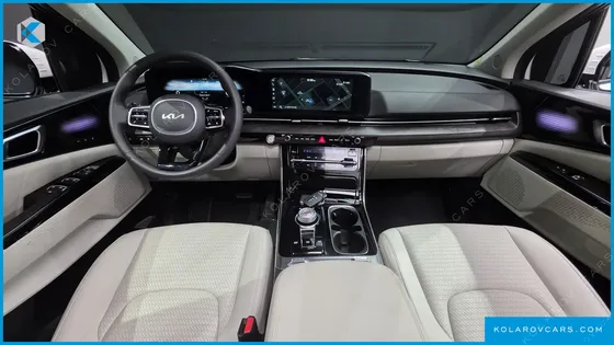 KIA CARNIVAL GASOLINE 7-SEATER SIGNATURE