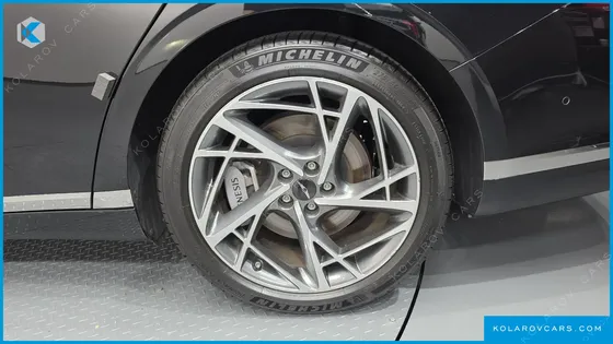 GENESIS G90 GASOLINE 3.5 TURBO AWD