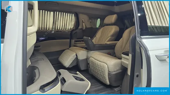 KIA CARNIVAL GASOLINE 4-SEATER HI-LIMOUSINE