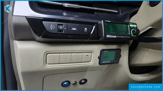 KIA CARNIVAL GASOLINE 4-SEATER HI-LIMOUSINE