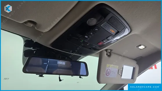 KIA CARNIVAL GASOLINE 4-SEATER HI-LIMOUSINE