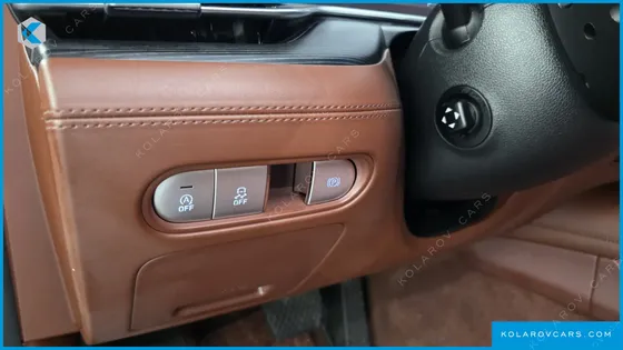 GENESIS G90 GASOLINE 3.5 TURBO AWD