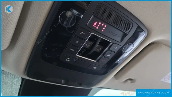 KIA CARNIVAL 9-SEATER NOBLESSE