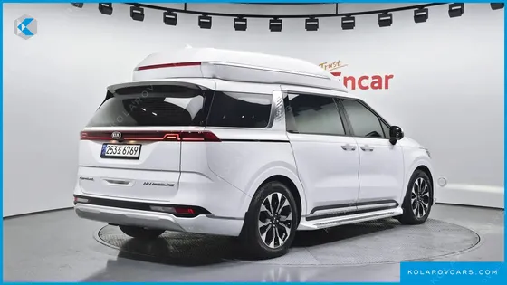 KIA CARNIVAL GASOLINE 9-SEATER HI-LIMOUSINE