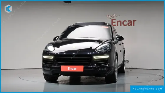 PORSCHE CAYENNE 4.8 TURBO