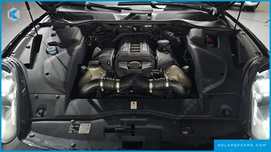 PORSCHE CAYENNE 4.8 TURBO
