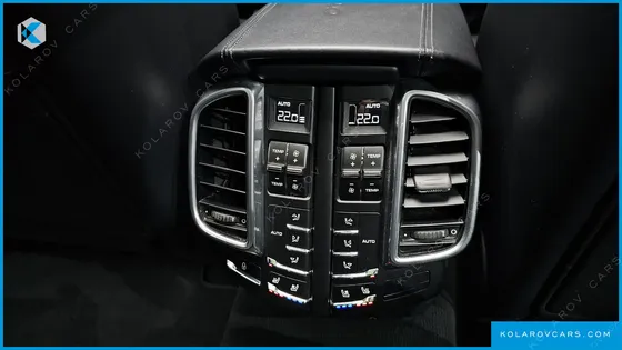 PORSCHE CAYENNE 4.8 TURBO