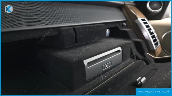 LAND ROVER RANGE ROVER 4.4 SDV8 VOGUE SE DIESEL