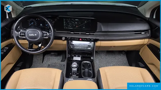 KIA CARNIVAL DIESEL 9-SEATER SIGNATURE