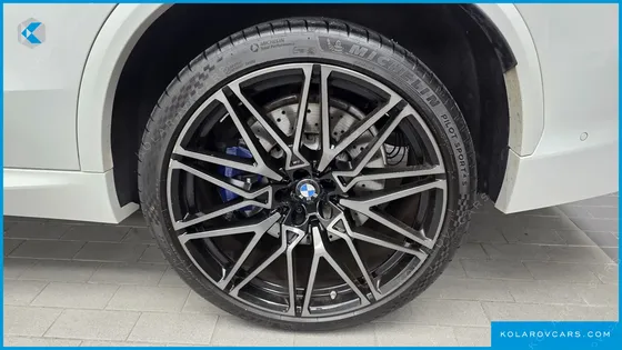 BMW X5M 4.4 COMPETITION