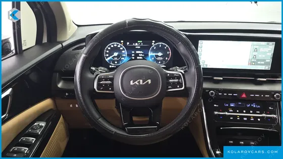 KIA CARNIVAL DIESEL 9-SEATER NOBLESSE