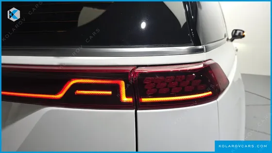 KIA CARNIVAL DIESEL 9-SEATER NOBLESSE