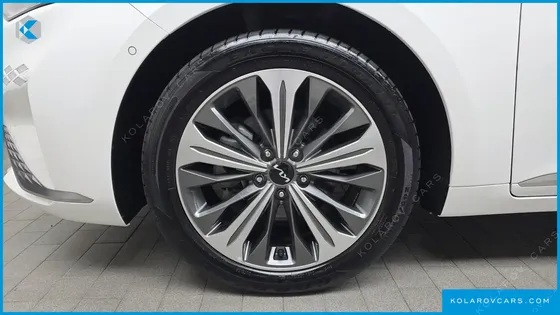 KIA K8 NOBLESSE