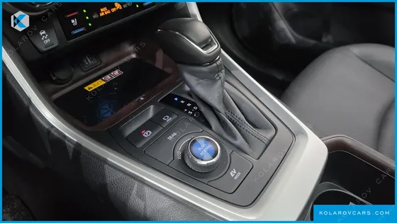 TOYOTA RAV4 2,5 4WD HYBRID LTD