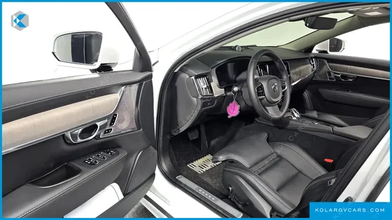 VOLVO S90 B5 ULTRA BRIGHT