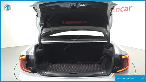 VOLVO S90 B5 ULTRA BRIGHT