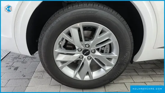 GENESIS GV70 2.5T GASOLINE 2WD