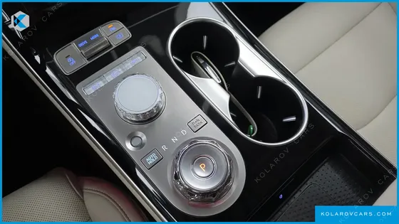 GENESIS GV70 2.5T GASOLINE 2WD