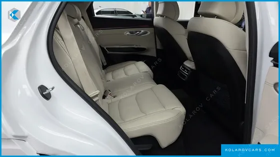 GENESIS GV70 2.5T GASOLINE 2WD