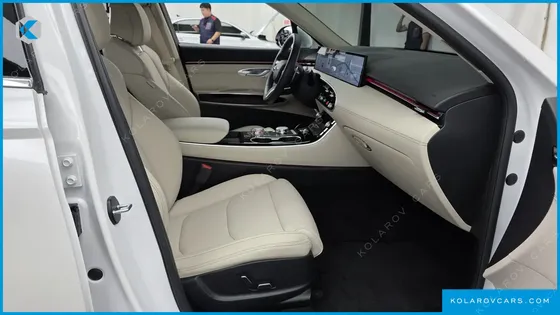 GENESIS GV70 2.5T GASOLINE 2WD