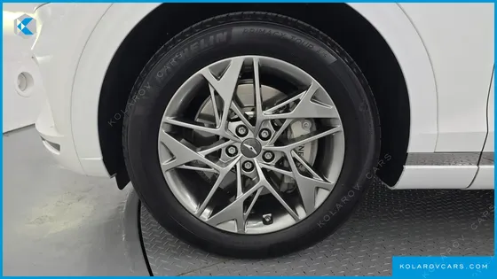 GENESIS GV70 2.5T GASOLINE 2WD