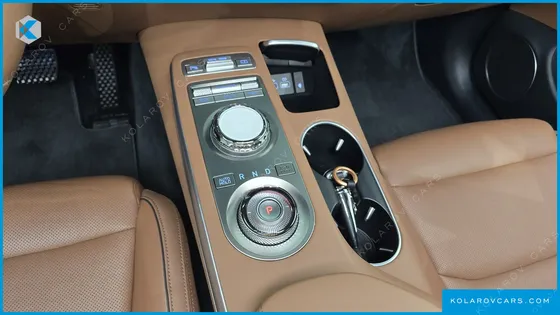 GENESIS GV70 2.5T GASOLINE 2WD