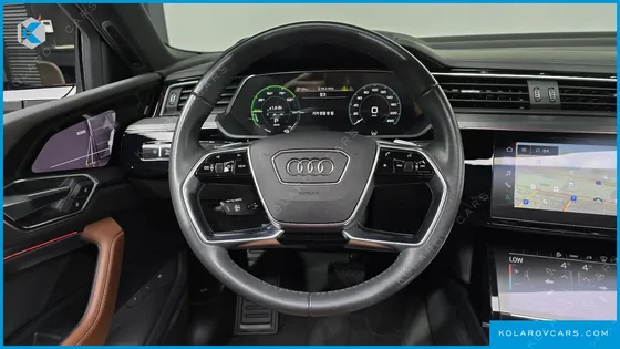 AUDI E-TRON 55 QUATTRO