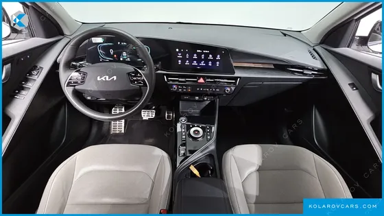 KIA NIRO SIGNATURE