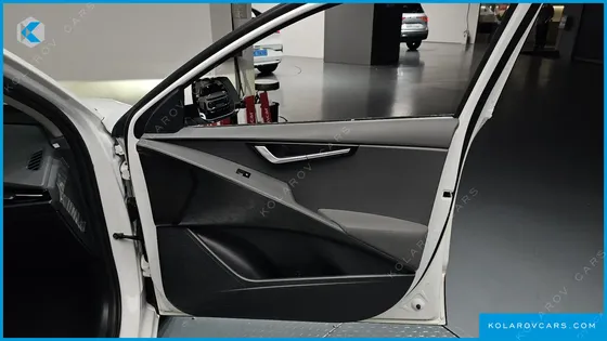 KIA NIRO SIGNATURE
