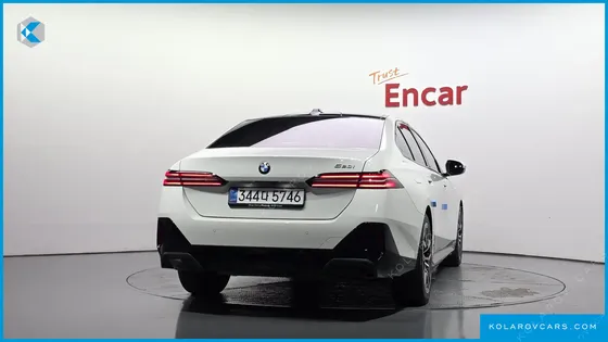 BMW 5 SERIES 520I M SPORT