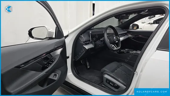 BMW 5 SERIES 530I XDRIVE M SPORT
