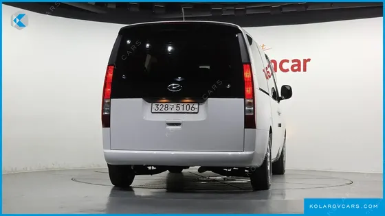HYUNDAI STARIA TOURER 9-SEATER