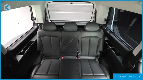 HYUNDAI STARIA TOURER 9-SEATER