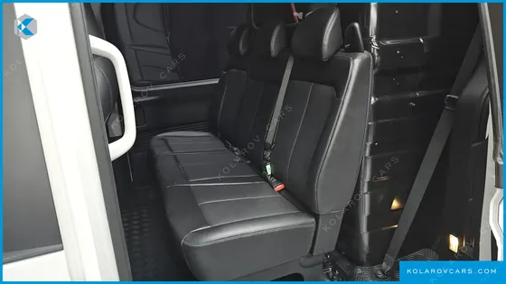 HYUNDAI STARIA CARGO 5-SEATER