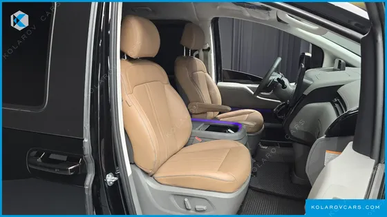 HYUNDAI STARIA HEV 1.6 LOUNGE 7-SEATER