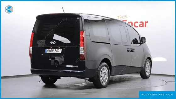 HYUNDAI STARIA HEV 1.6 CARGO 5-SEATER