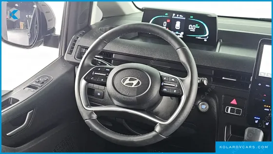 HYUNDAI STARIA HEV 1.6 CARGO 5-SEATER