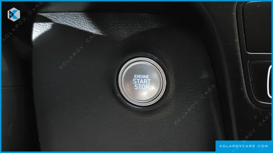 HYUNDAI STARIA CARGO 5-SEATER