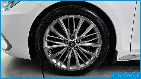 HYUNDAI GRANDEUR 3.0 LPI DSABLED PERSON